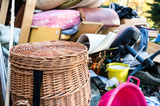 Best Professional Junk Removal  in White Sulphur Springs, MT